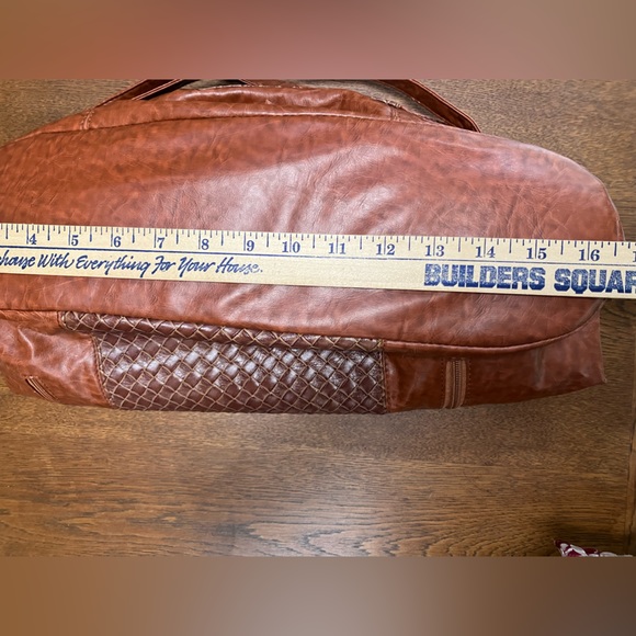 Lg Soft 2handle tooled leather-look rust shoulder bag, decorative zippers front. - Picture 5 of 7